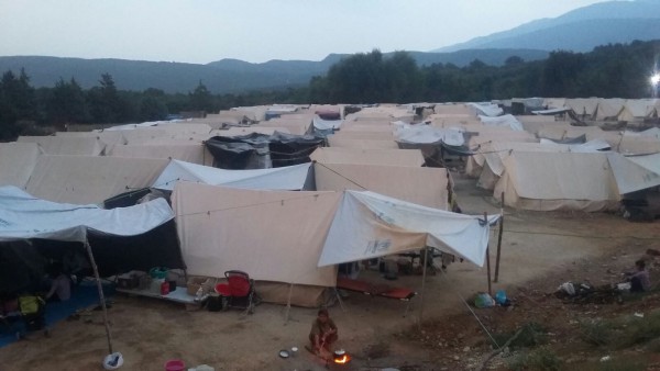 Magia con el corazón. Un viaje a los campos de refugiados en Grecia (III)