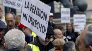 A las 12,00h Concentración en defensa de las pensiones públicas.