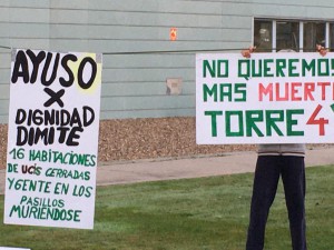 Hoy en el Hospital del Norte acampada reivindicativa y plantación de pancartas.