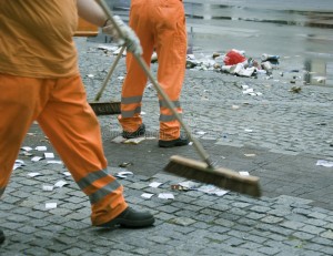 Urbaser tiene 30 trabajadores donde debería haber 80. Servicio de limpieza de San Sebastián de los Reyes