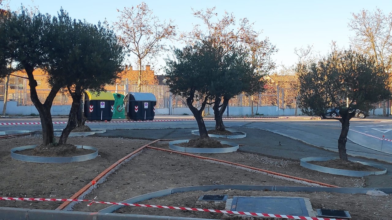 El gobierno de Sanse hormigona zonas verdes