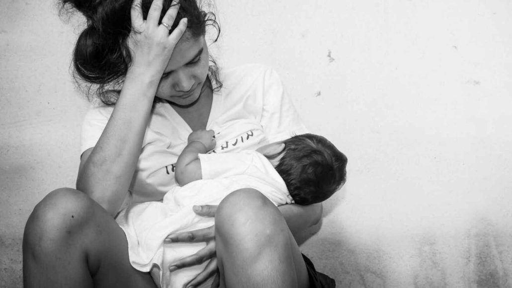 El Consejo Sectorial de Mujer de Sanse veta el debate sobre vivienda: “Si una madre sin techo no es un problema del 8M, ¿qué lo es?” mujeres sin casa