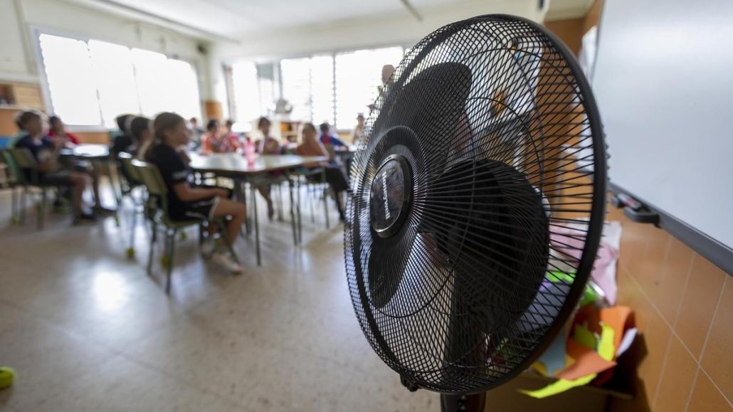 ventiladores escuelas 7MbjznMow